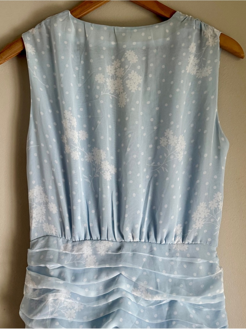 Ann Taylor Light Blue Floral Drop Waist Sleeveless V-Neck Midi Dress Size 4 - Picture 7 of 9